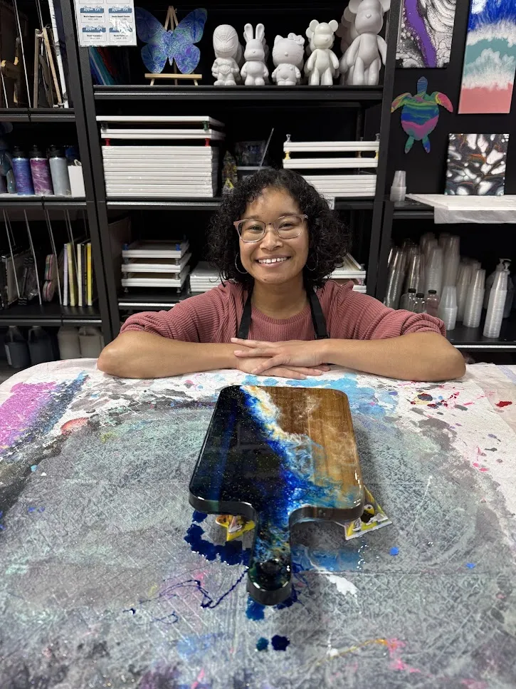 Medium Charcuterie Board and Wine Glass Painting Class