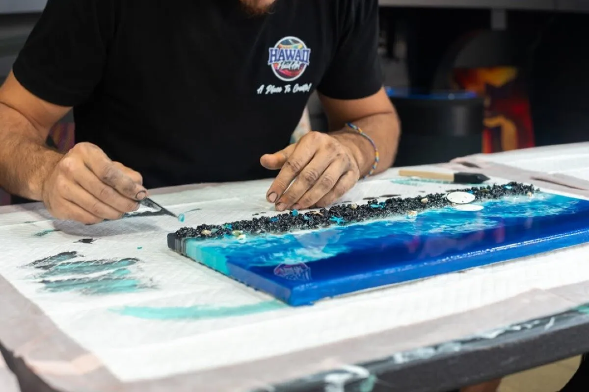 Why Resin Art Classes Are Trending in Atlanta