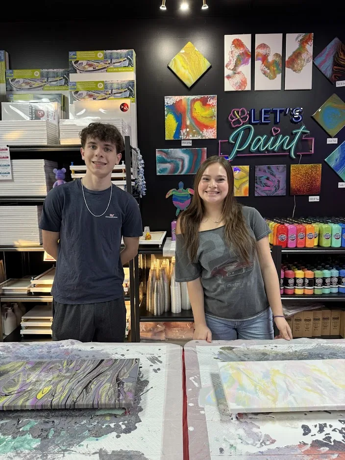 Teen custom patch hat, trucker hat, and tote bag design session